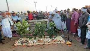 A tribal gathering in the Satpura mountains