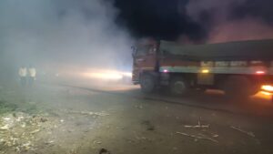 Fire disrupts traffic on Mumbai-Nagpur highway
