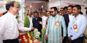 Self-help groups' products should be given the opportunity to be sold throughout the year - Prataprao Jadhav
