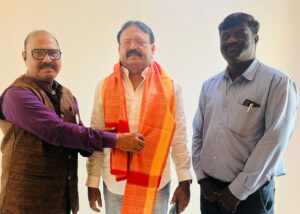 Senior Ambedkarite activist Balkrishna Dada Ingle felicitated by the RPI (Athawale).