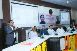 New District Collector accorded a rousing welcome in Buldhana.