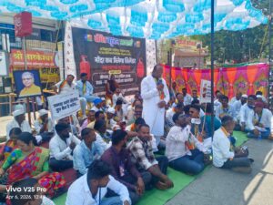 Deprived man sets fire to stove in front of district office