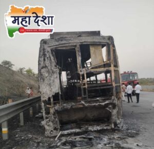 Luxury Bus Catches Fire on Samruddhi Expressway; 35 Passengers Saved Thanks to Driver's Alertness.