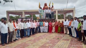 Jijau Smrutijyot Rath Yatra sets off from birthplace to Samadhi site.
