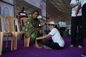Safeguarding the health of lakhs of Warkaris through the 'Charanseva' initiative.