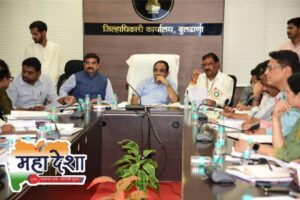 Guardian Minister Makarand Patil reviews crop insurance and damages caused by heavy rainfall.