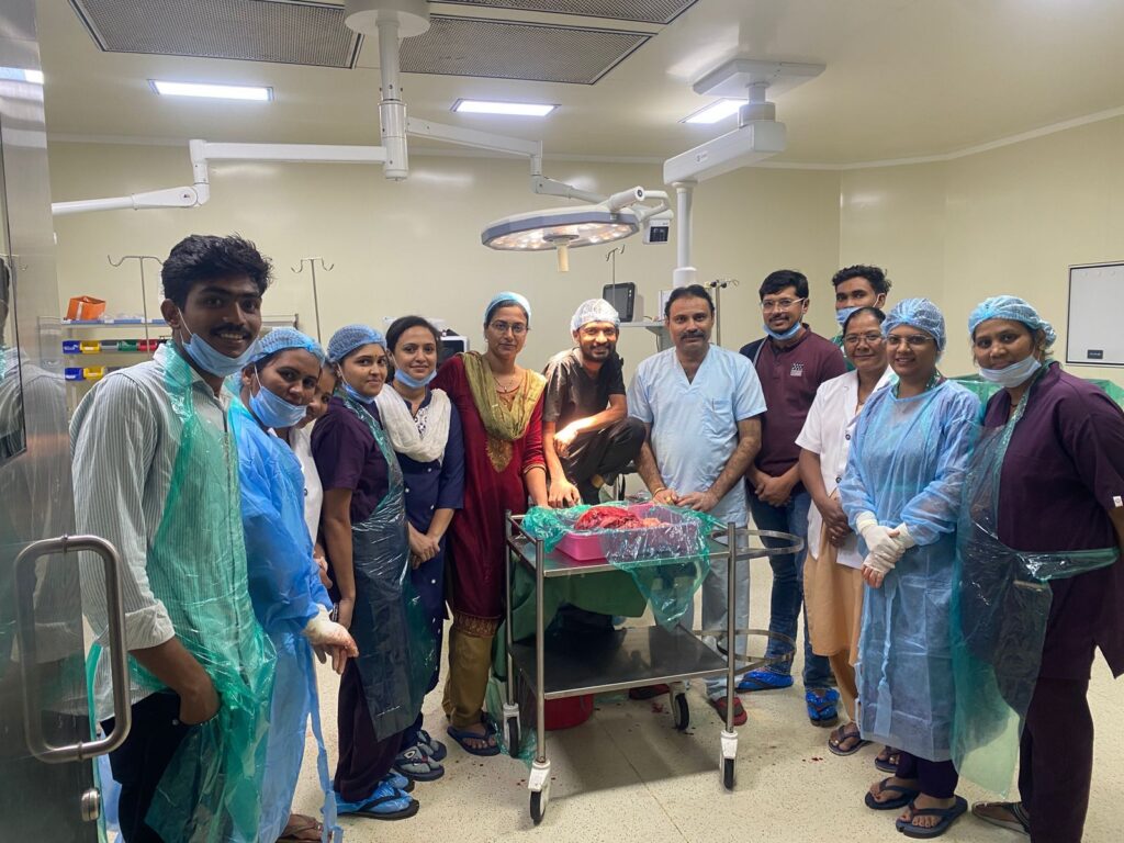 Six-kilogram ball removed from woman's womb