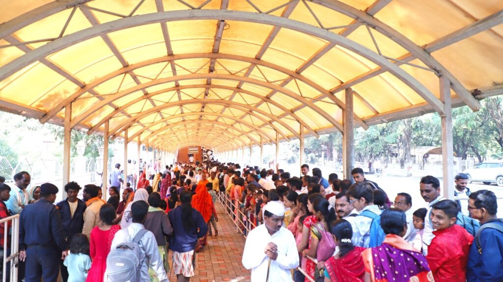 Arousing devotion on the day of revelation