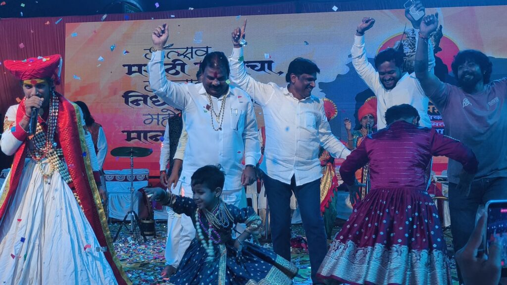 Shivaji's prowess revealed through Shahiri and Powads