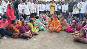 Withdraw false charges against innocent people; conduct fair investigation
