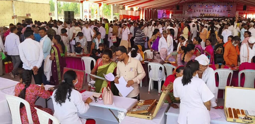 Thousands of citizens received free treatment at the National Health Fair