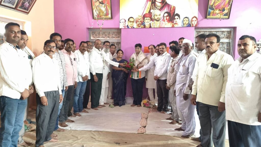 Congress members' resolve to stand firmly with the party.