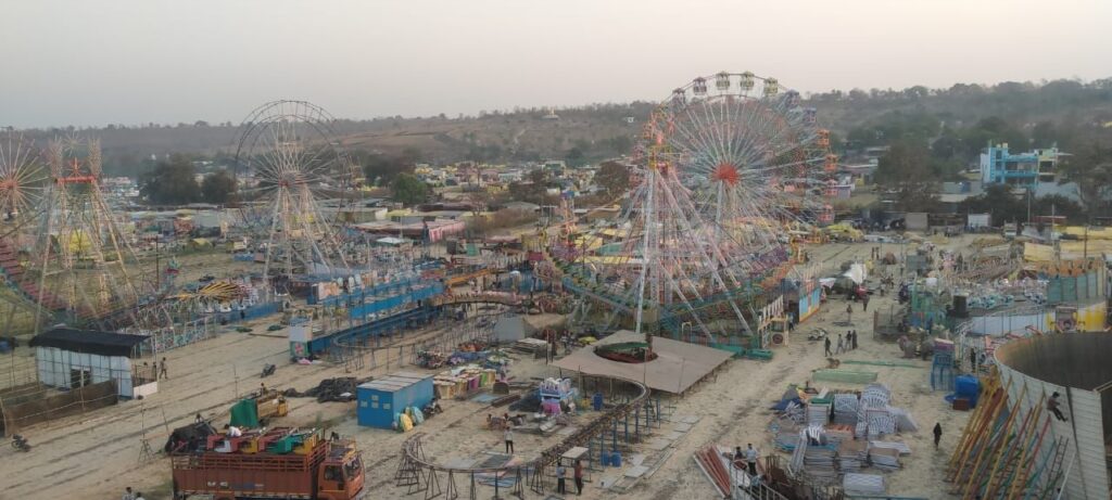 Holi of millions of coconuts in Sailani today
