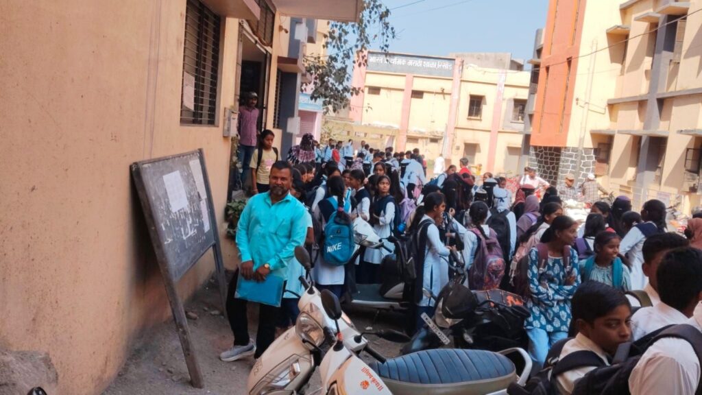 Back at the examination center after 31 years; 47-year-old Md. Jamil gave his 10th exam
