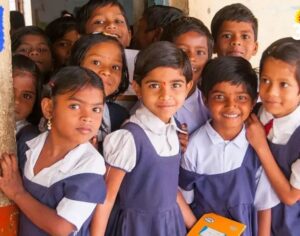 Summer heat; School opens in the morning, protecting students health